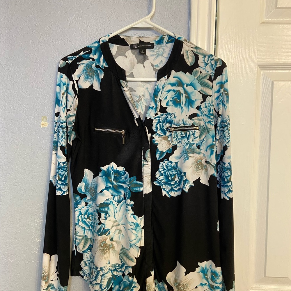INC International Concepts Blue and White Blouse